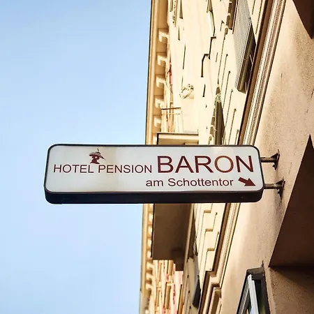 Hotel Pension Baron Am Schottentor-3